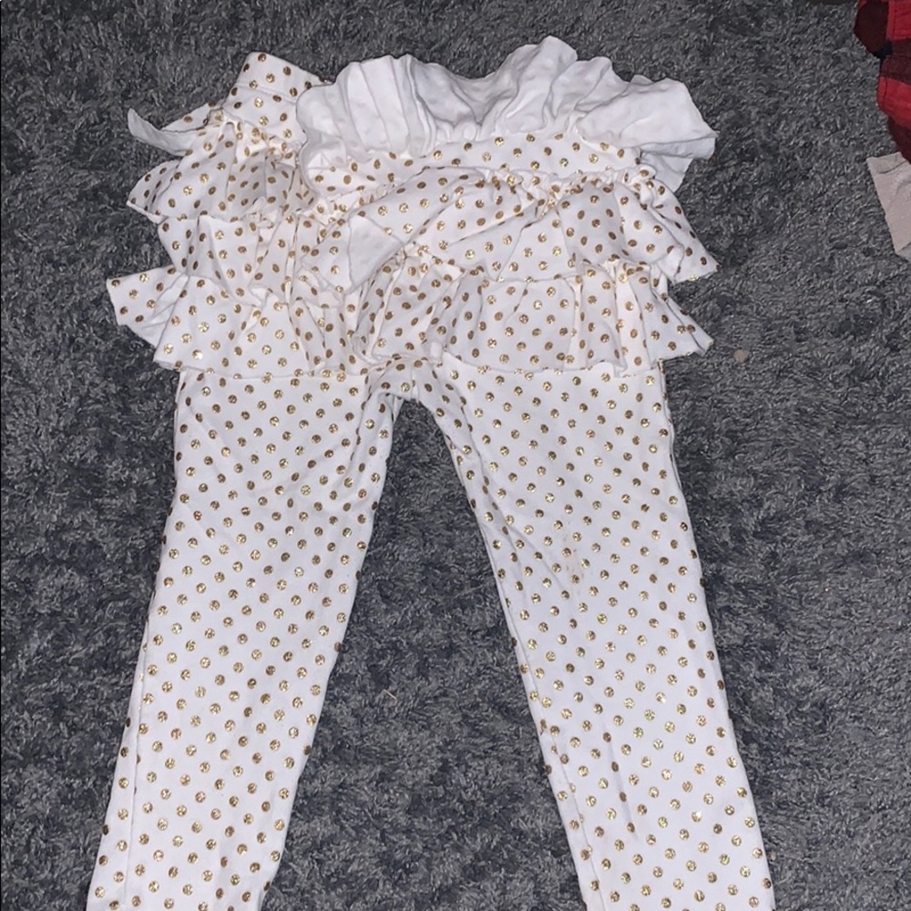 Ruffle pants
